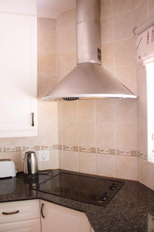 Khuvena Guesthouse Randburg Cameră foto